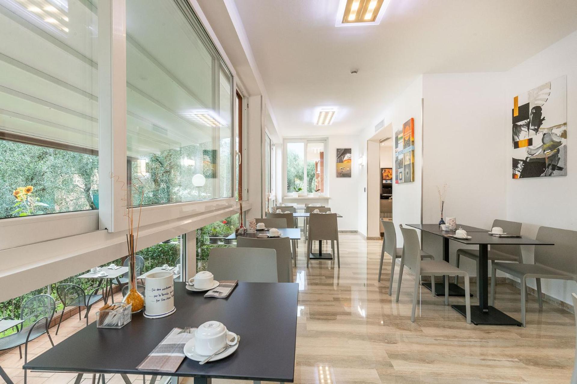 Hotel Garni Ischia Μαλτσεζίνε Εξωτερικό φωτογραφία