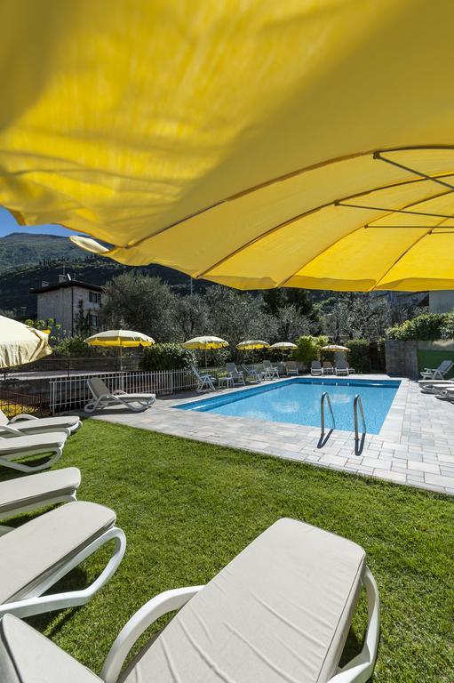 Hotel Garni Ischia Μαλτσεζίνε Εξωτερικό φωτογραφία